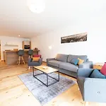 Riverside Appartement *